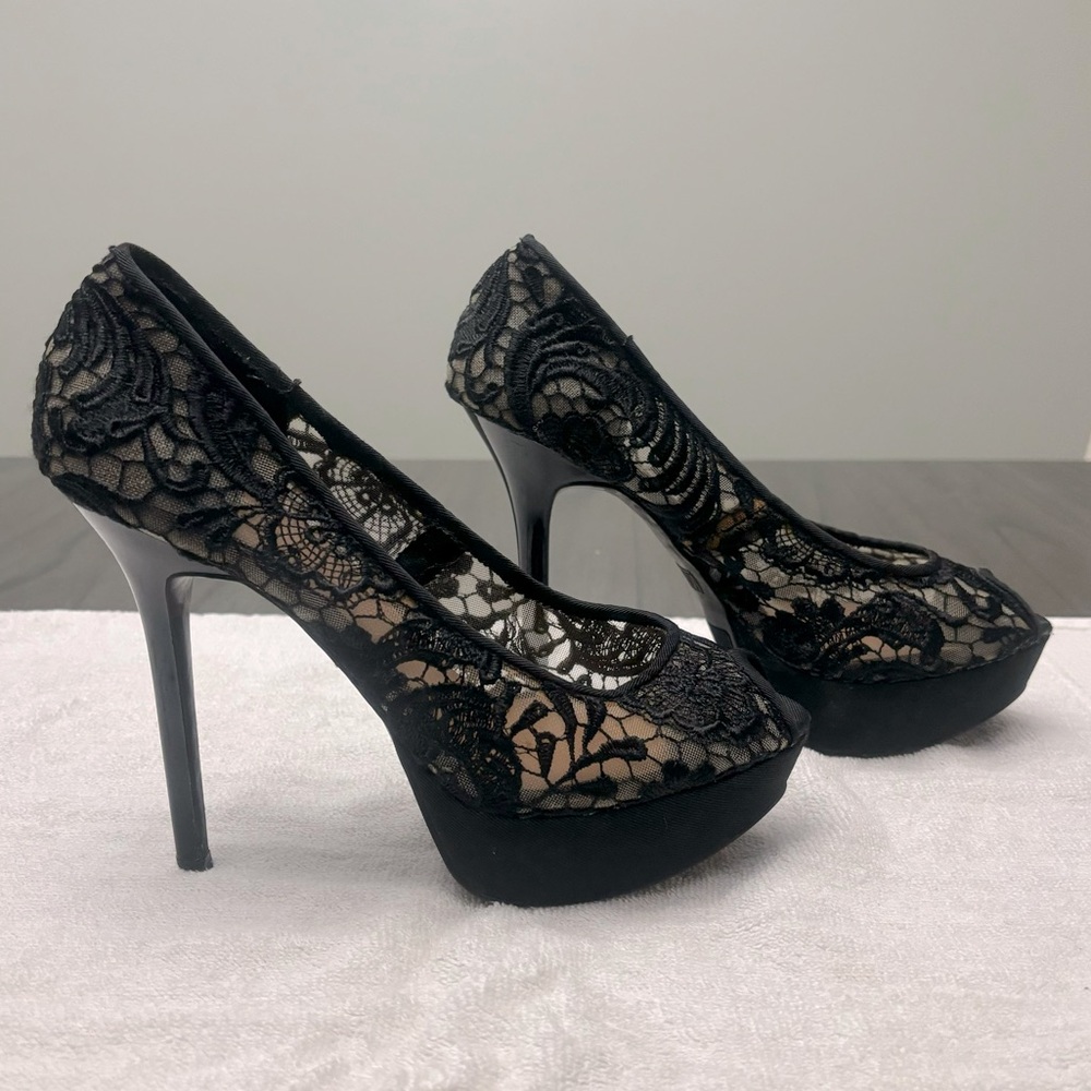 Mix No. 6 Black Lace Peep Toe Stiletto Heels Size 9